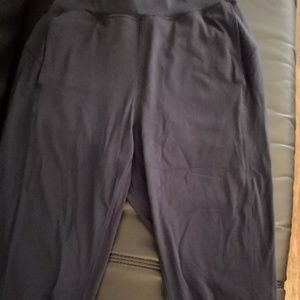 Lululemon cropped pant